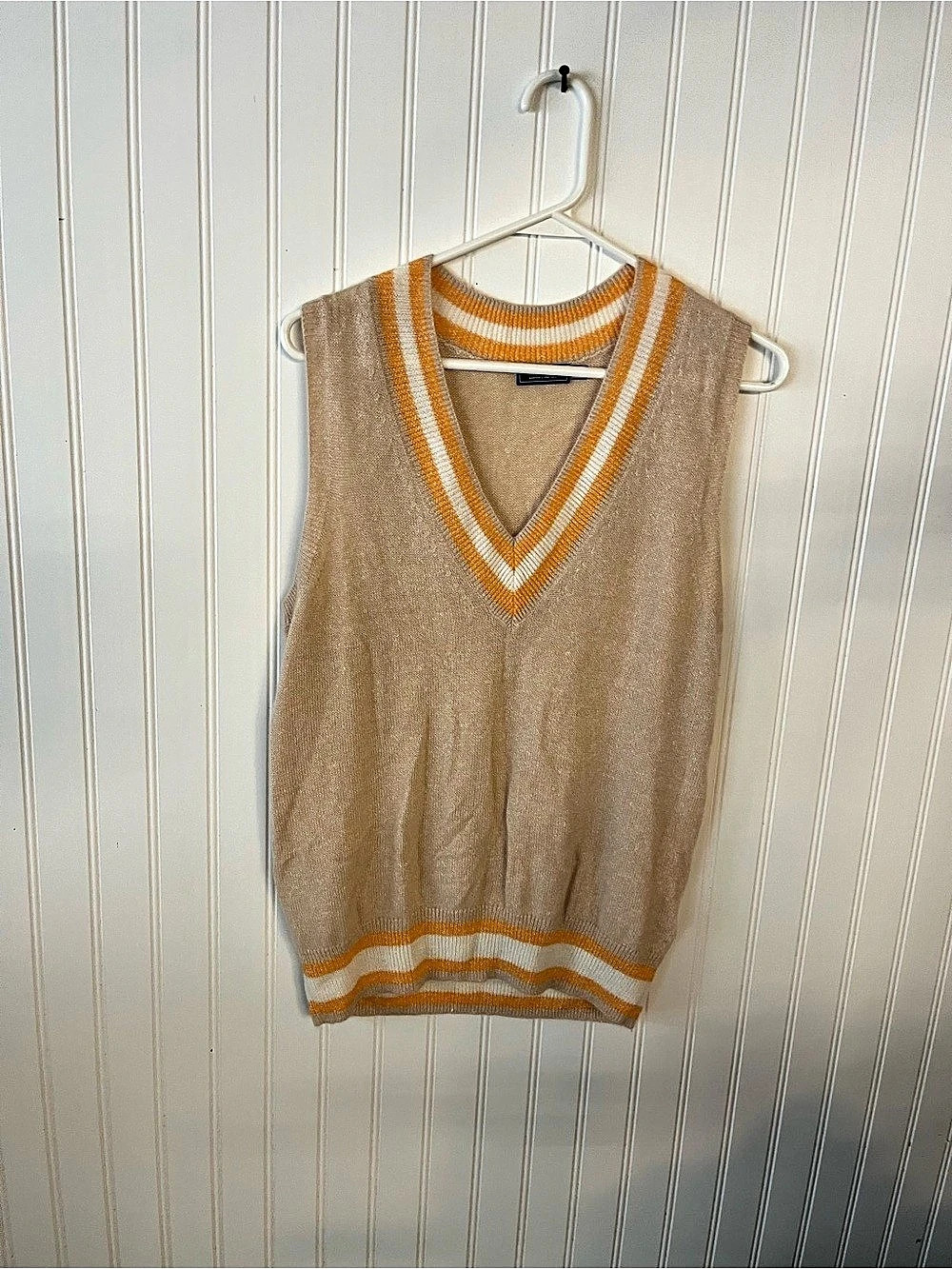 Vineyard Vines Striped V-Neck Sweater Vest in Brown & Orange Size Small